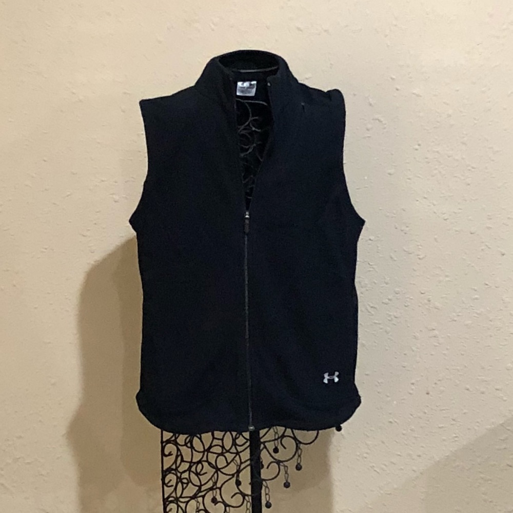 Under Armour fleece vest!